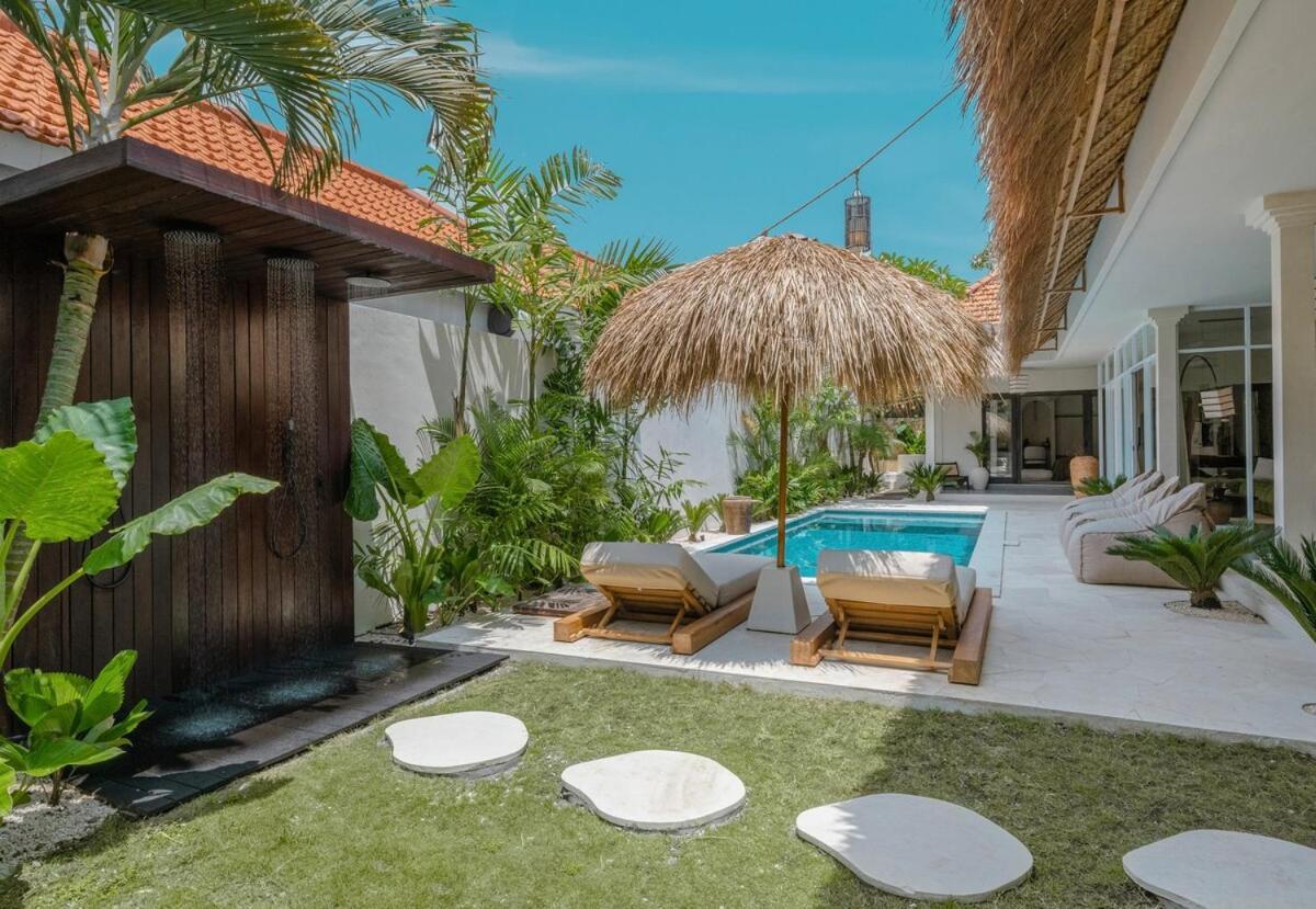 The Jungle - Luxurious & Tropical Concept - 3Br - Central Canggu Εξωτερικό φωτογραφία