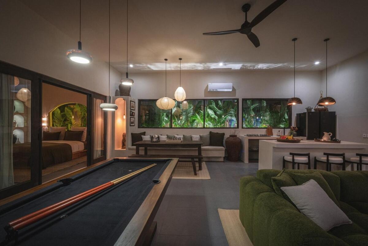 The Jungle - Luxurious & Tropical Concept - 3Br - Central Canggu Εξωτερικό φωτογραφία